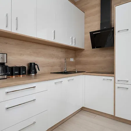 Stylish Located In The Old Town Close To Attractions By Renters Daire *