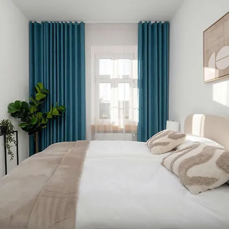 Stylish Located In The Old Town Close To Attractions By Renters Daire Wroclaw