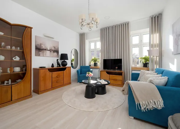Stylish Located In The Old Town Close To Attractions By Renters דירה ורוצלב