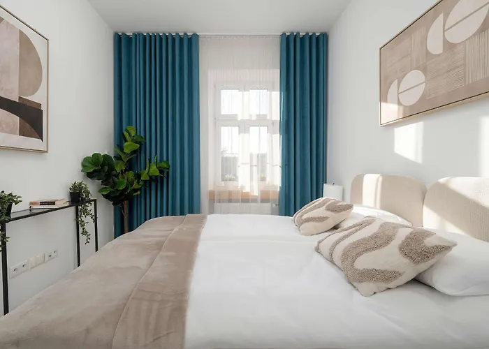 Stylish Located In The Old Town Close To Attractions By Renters דירה ורוצלב