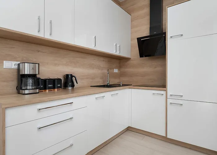 Stylish Located In The Old Town Close To Attractions By Renters Апартаменты *