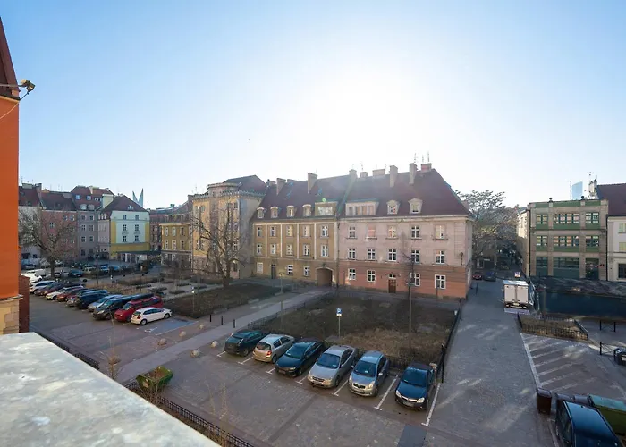 Апартаменты Stylish Located In The Old Town Close To Attractions By Renters *